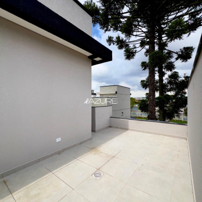Triplex com 3 quartos e suíte no Cajuru