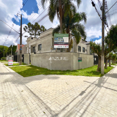 Triplex com 3 quartos e suíte no Cajuru