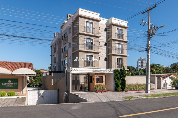 Apartamento porteira fechada, 2q, no Bacacheri