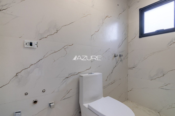 AZURE VENDE Casa 3 Suíte em condomínio Pilarzinho.