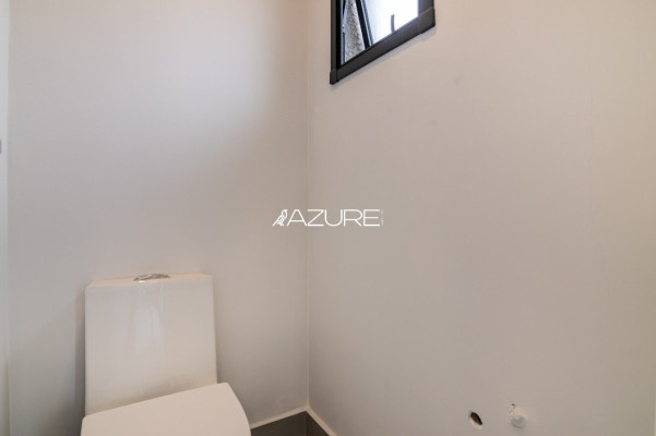 AZURE VENDE Casa 3 Suíte em condomínio Pilarzinho.