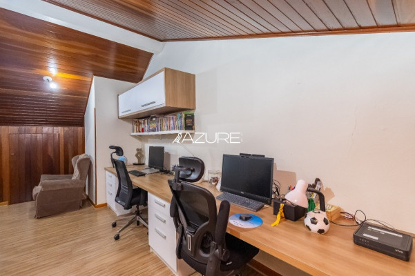 Casa à venda no Novo Mundo