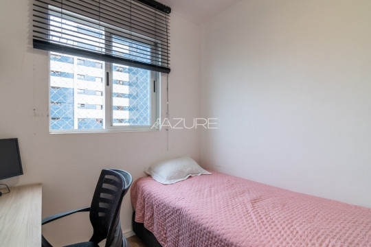 Apartamento no Cabral, com suíte