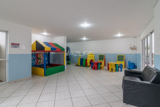 Apartamento no Cabral, com suíte