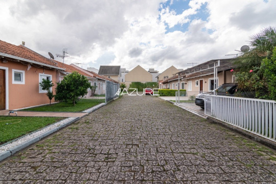 Casa térrea em condomínio - Bairro Alto