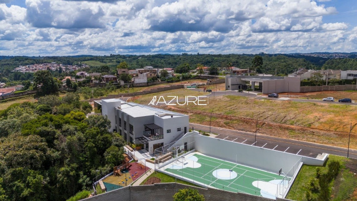 Terreno em condomínio fechado, no Pilarzinho