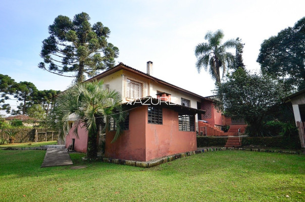 Casa Comercial em Colombo