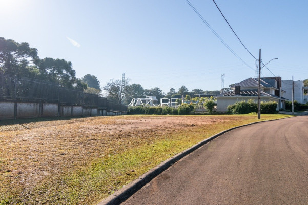 Terreno em condominío no Orleans