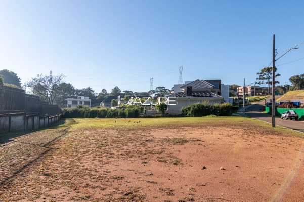 Terreno em condominío no Orleans