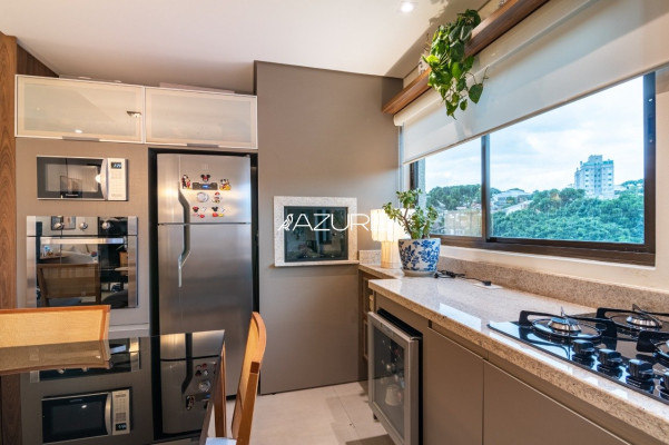 Apartamento semi mobiliado, 2quartos, no Bacacheri