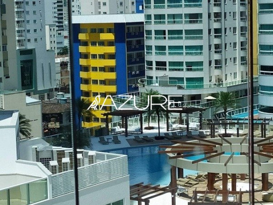 Apartamento na quadra do mar - Bal. Camburiú