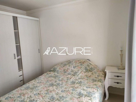 Apartamento na quadra do mar - Bal. Camburiú