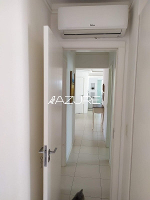 Apartamento na quadra do mar - Bal. Camburiú