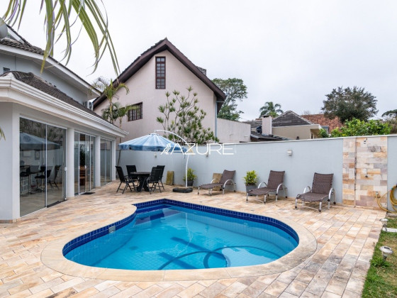Casa Alto Padrão no Bairro Ahu - Curitiba/PR