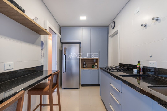 Lindo apartamento no Ahu com 2 suítes