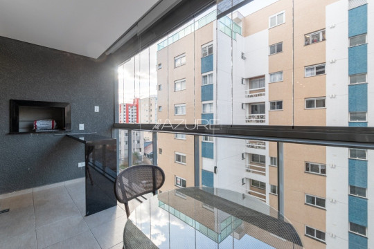 Lindo apartamento no Ahu com 2 suítes