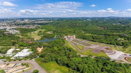 Terreno a venda ao lado do Parque Tanguá