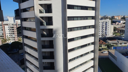 Lindíssimo Apartamento Condomínio Clube