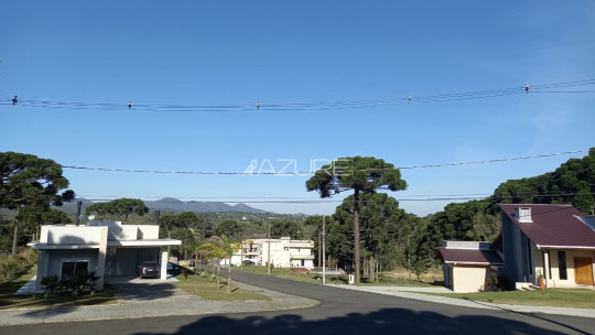 Terreno em condomínio fechado em Piraquara.