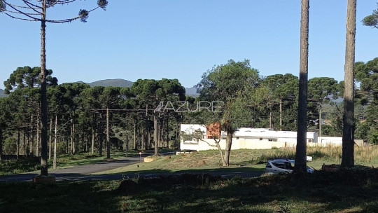 Terreno em condomínio fechado em Piraquara.