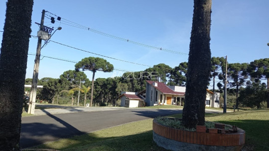 Terreno em condomínio fechado em Piraquara.