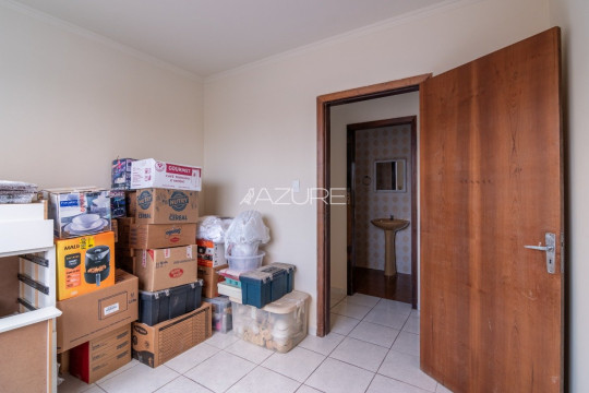 Apartamento 3 dormitórios  e 1 suíte no Água Verde