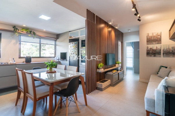 Apartamento semi-mobiliado, 2q, no Bacacheri