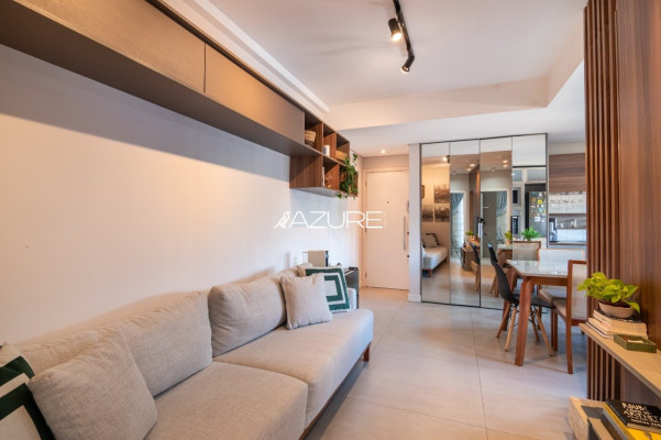 Apartamento semi-mobiliado, 2q, no Bacacheri