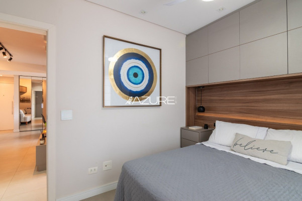 Apartamento semi-mobiliado, 2q, no Bacacheri